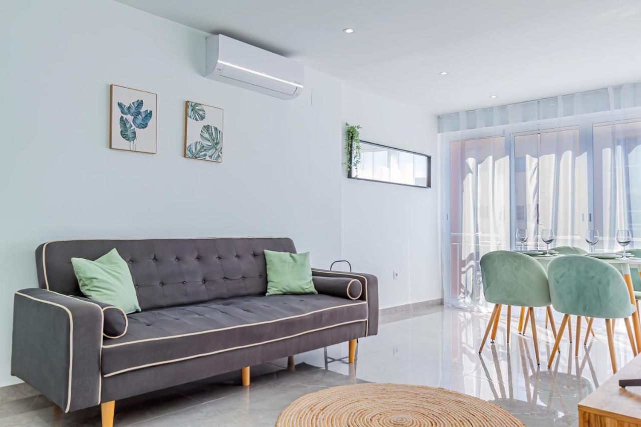 Virginia Levante Beach Apartments Benidorm Bagian luar foto