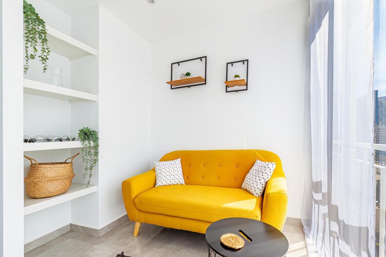 Virginia Levante Beach Apartments Benidorm Bagian luar foto