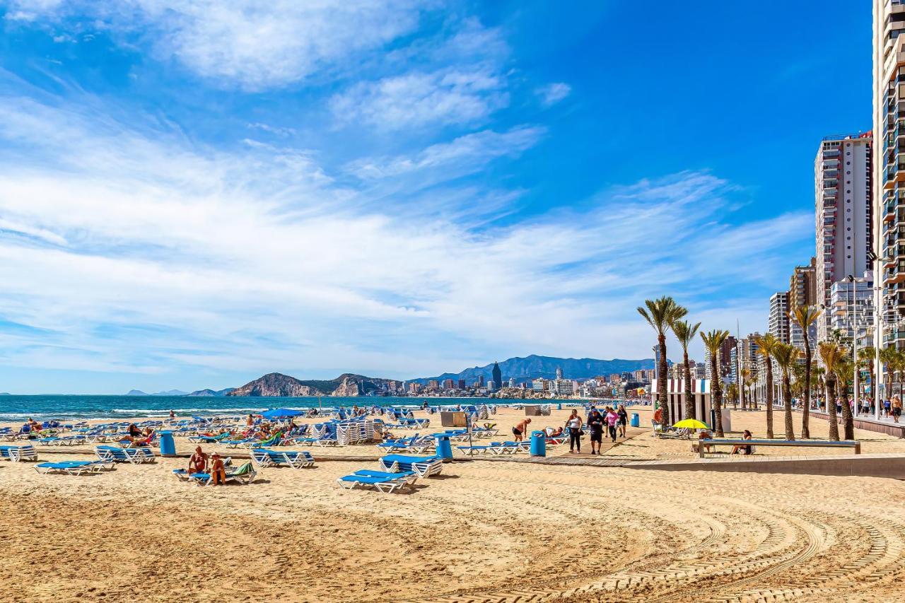 Virginia Levante Beach Apartments Benidorm Bagian luar foto