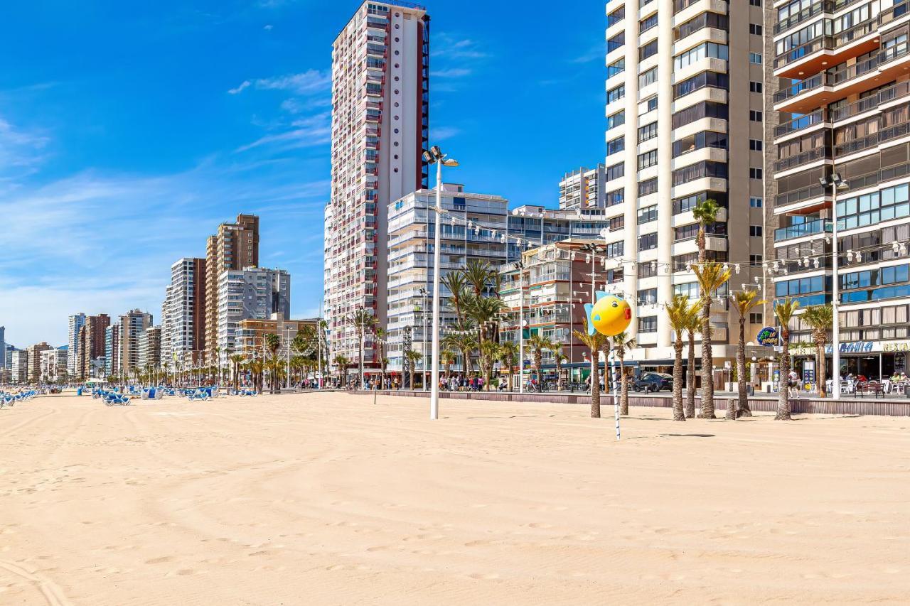 Virginia Levante Beach Apartments Benidorm Bagian luar foto
