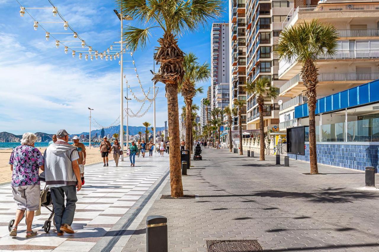 Virginia Levante Beach Apartments Benidorm Bagian luar foto