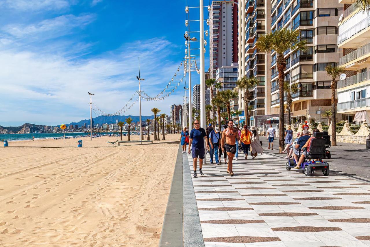Virginia Levante Beach Apartments Benidorm Bagian luar foto